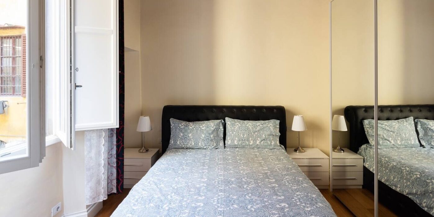 1940b2ff-a92c-451f-b08b-596407eadcd1