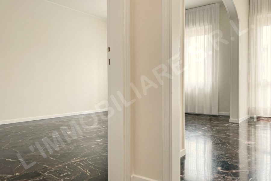 SALA_A4_300_B