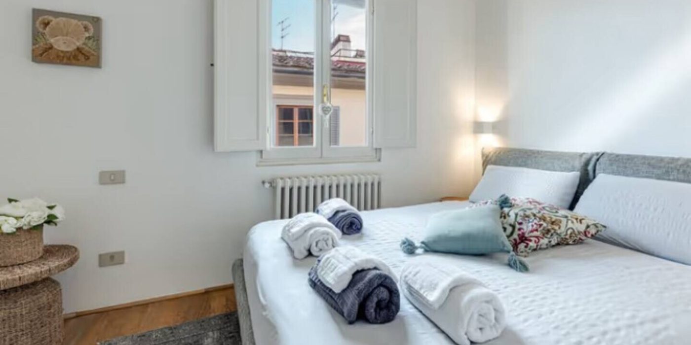 ff294cdf-bc13-4405-aa7a-39be1a768ca3